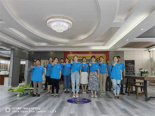 團(tuán)隊(duì)風(fēng)采2